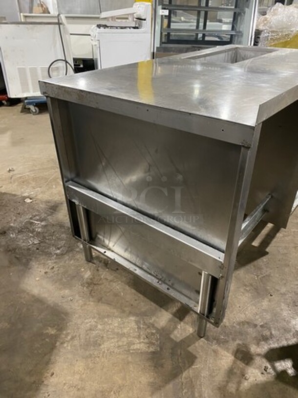 Commercial Electric Powered Single Well Food Warmer Serving Station! With Storage Space Underneath! All Stainless Steel! On Legs! - Image 4 of 9