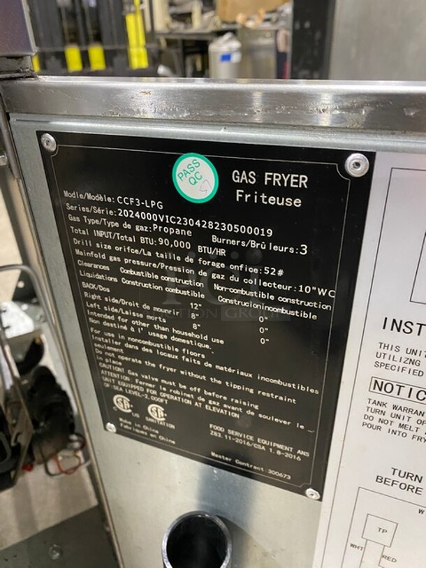 AWESOME! Cooler Depot Commercial Liquid Propane Powered Deep Fat Fryer! With Back Splash! All Stainless Steel! With Two Frying Baskets! On Casters! Model: CCF3-LPG! - Image 8 of 9