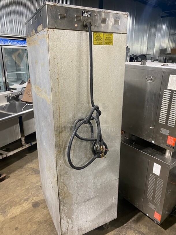 Alto Shaam Commercial Heated Holding Cabinet/ Food Warmer! All Stainless Steel! On Casters!  - Image 3 of 12