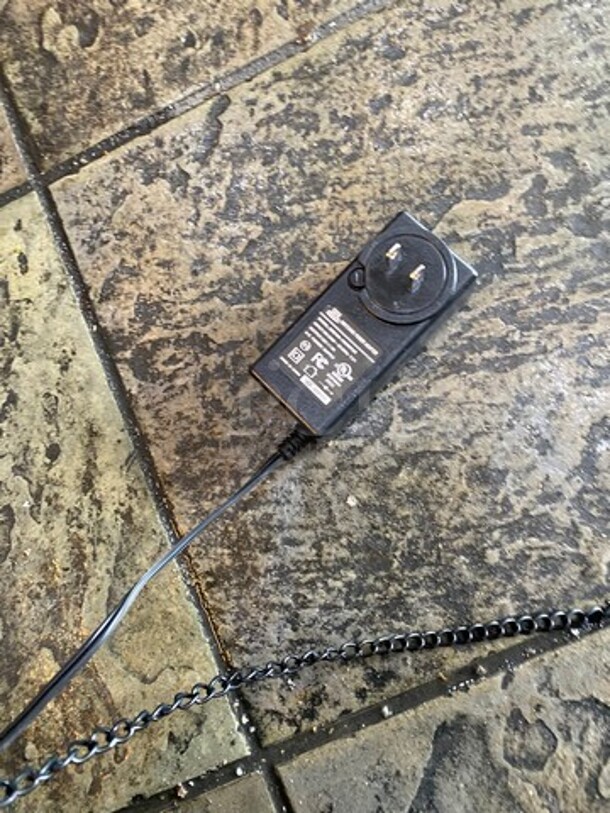 Light Up "Hot Soup" Sign! WORKING WHEN REMOVED! - Image 3 of 4