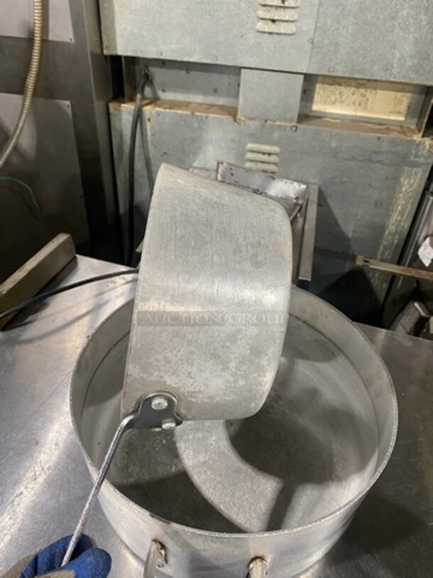 Assorted stock pots! 2x Your Bid - Image 7 of 9