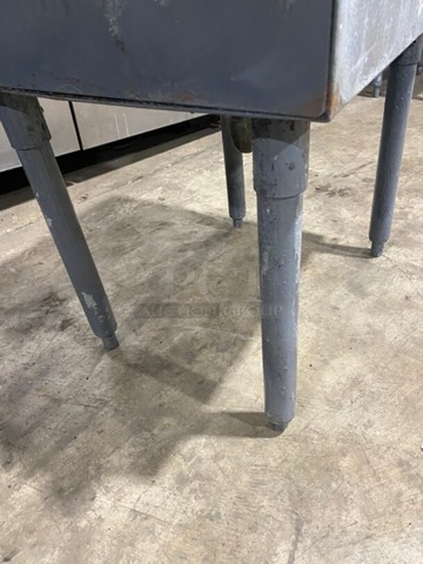 All Stainless Steel Ice Bin! On Legs! - Image 7 of 7