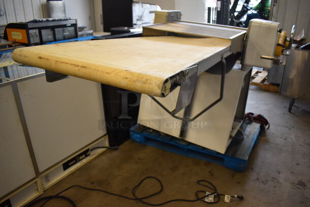 Seewer Rondo SSO 67 Metal Commercial Floor Style Reversible Dough Sheeter on Commercial Casters. 208-250 Volts. 130x48x45 - Image 4 of 11