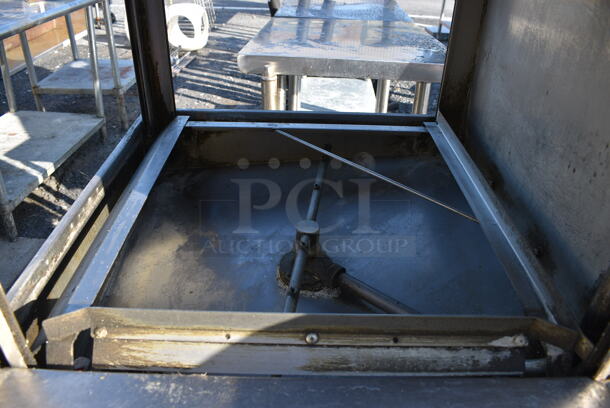 Ecolab Model ES-2000 Stainless Steel Commercial Floor Style Straight Pass Through Dishwasher. Goes GREAT w/ Lots 371 and 373! 115 Volts, 1 Phase. 32x30x65 - Image 4 of 7