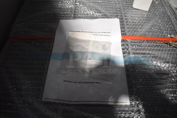 BRAND NEW SCRATCH AND DENT! KoolMore RIR-2D-SS Stainless Steel Commercial 2 Door Reach In Cooler w/ Poly Coated Racks on Commercial Casters. 115 Volts, 1 Phase. 54x32.5x83. Tested and Working! - Image 5 of 8