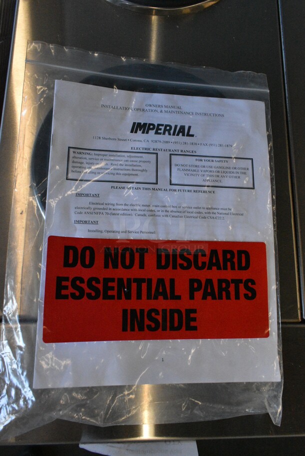 BRAND NEW SCRATCH AND DENT! Imperial Range Pro Series IR-6-E2083 36" Electric Range with 6 Round Plates and Standard Oven. 208 Volts, 3 Phase - Image 5 of 12
