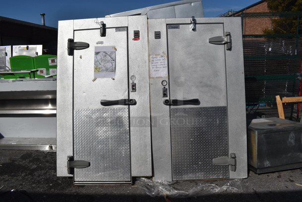 LIKE NEW! Kolpak Combo Walk In Box w/ 2 Compressor / Condensers; Kolpak PC069T3 and PF094T3. Unit Was Only Used for 2 Months. 208-230 Volts, 1 Phase.  - Image 5 of 8