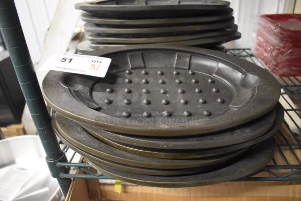 ALL ONE MONEY! Lot of 31 Poly Chargers. 13x8x1.5 - Image 1 of 3