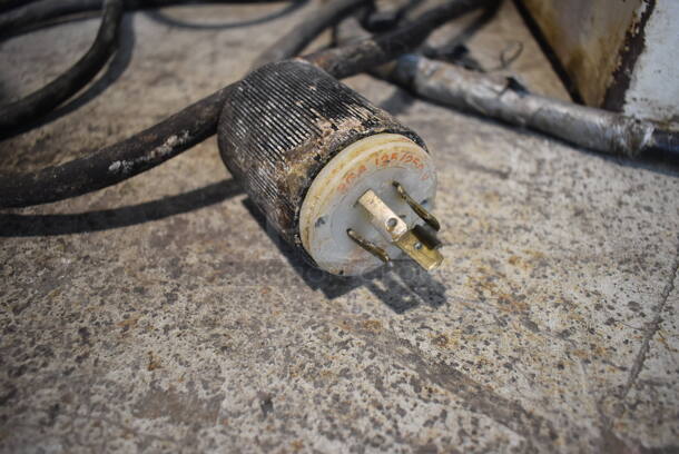 Tendicinghia Metal Commercial Floor Style Reversible Dough Sheeter. 250 Volts, 1 Phase. 113x38x48 - Image 9 of 9