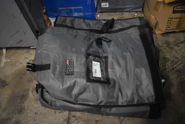 2 BRAND NEW! Rubbermaid 529F1400 Gray Insulated Front Load Food Carrying Catering Bags. 18x25x28. 2 Times Your Bid! - Image 2 of 3