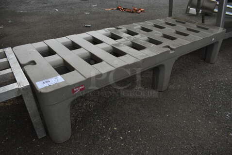 Metro Gray Poly Dunnage Rack. 60x22x12