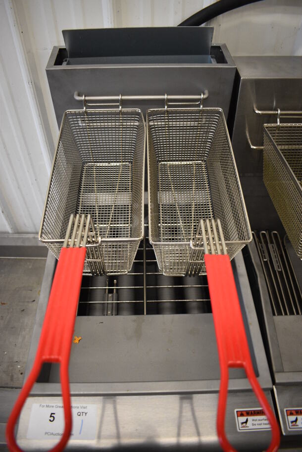 2021 Avantco Model FF400-P Stainless Steel Commercial Floor Style Propane Gas Powered 50 Pound Capacity Deep Fat Fryer w/ 2 Metal Fry Baskets. 120,000 BTU. 15.5x30x47 - Image 3 of 5