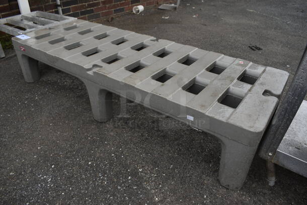 Metro Gray Poly Dunnage Rack. 60x22x12 - Image 3 of 3
