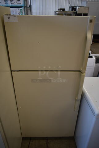General Electric GE TBX14SABNLAA Metal Cooler Freezer Combo. 115 Volts, 1 Phase. Tested and Working!