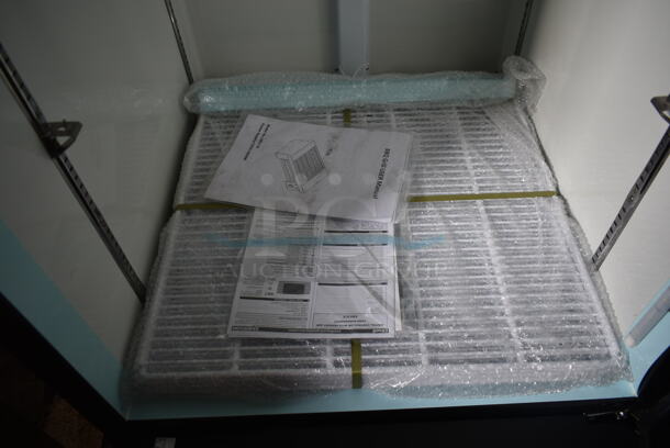 BRAND NEW SCRATCH AND DENT! 2023 KoolMore MDR-1GD-23C Metal Commercial Single Door Reach In Cooler Merchandiser w/ Poly Coated Racks on Commercial Casters. 115 Volts, 1 Phase. Tested and Working! - Image 5 of 7