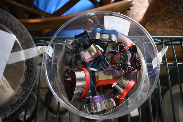 ALL ONE MONEY! Lot of Various Cookie Cutters! - Image 1 of 3