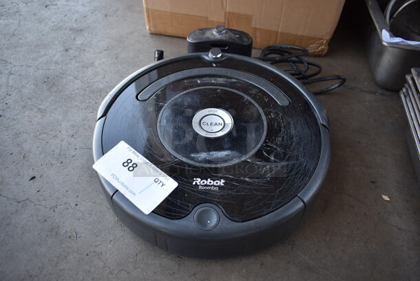 iRobot Roomba w/ Charging Dock. Tested and Working!