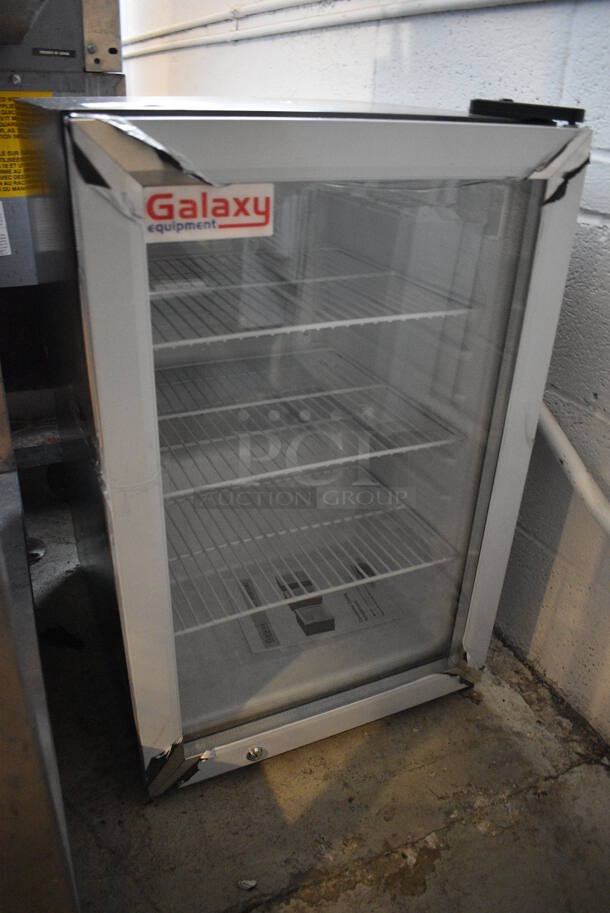 BRAND NEW! Galaxy Model 177CRG3B Metal Commercial Mini Cooler Merchandiser. 110 Volts, 1 Phase. 17x19x27.5. Tested and Working! - Image 2 of 6