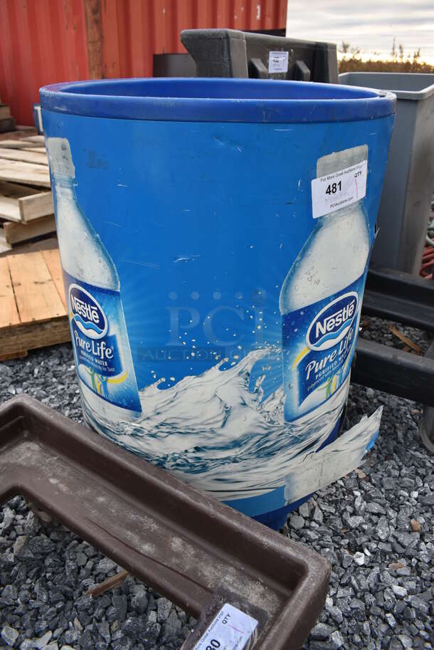 Iowa Rotocast IRP-100 Poly Ice Bin on Commercial Casters. 21.5x21.5x32 - Image 2 of 5