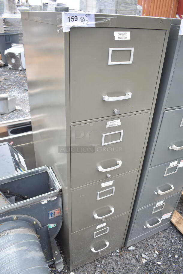 Metal 4 Drawer Filing Cabinet.  - Image 2 of 6