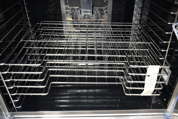 BRAND NEW SCRATCH AND DENT! Vulcan VC4GD-11D150K Stainless Steel Commercial Natural Gas Powered Full Size Convection Oven w/ View Through Doors, Metal Oven Racks and Thermostatic Controls. Does Not Come w/ Legs. - Image 5 of 7