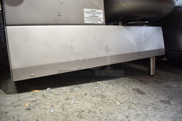 BRAND NEW SCRATCH AND DENT! Sirman 40794058 Stainless Steel Commercial Countertop Buffalo Chopper w/ S Blade. 120 Volts, 1 Phase. Tested and Working! - Image 3 of 7