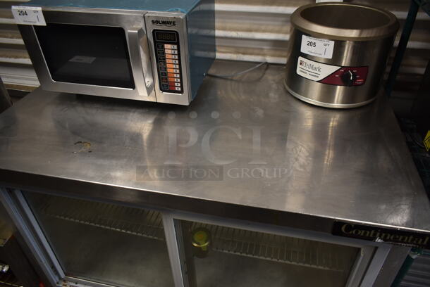 Continental Stainless Steel Commercial 2 Door Cooler Merchandiser on Commercial Casters. 115 Volts, 1 Phase. Tested and Working! - Image 2 of 7