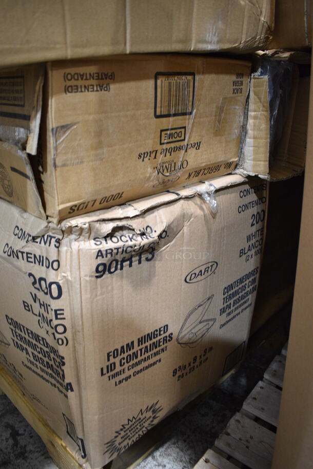 PALLET LOT of 24 BRAND NEW Boxes Including 90HT3 Dart Foam Containers, 16RCLBLK Dart Optima Black Travel Lid, 2 Box 500CC32P Plastic Cold Cup, 43312CUPC Choice 12-Cup Hinged PET Plastic Cupcake / Muffin Container, Choice Jumbo Straws, CH8DEF Dart ClearPAc SafeSeal Tamper-Resistant Hinged Container, BOL-SC-UBB-LF World Centric 32 oz. Compostable Fiber Burrito Bowl Lid - 300/Case, Garde 181ONBLD14 1/4" Blade Assembly for Onion Slicer - 2/Set, 795KFT24 Choice 24 oz. Rectangular Kraft PE-Lined Microwavable Take-Out Container 6 13/16" x 4 13/16" x 2 1/4" - 300/Case, 500CC9 Choice 9 oz. Clear PET Customizable Plastic Squat Cold Cup - 1000/Case, Dart 16J16 16 oz. White Customizable Foam Cup - 1000/Case, 128HD16COMBO ChoiceHD 16 oz. Microwavable Translucent Plastic Deli Container and Lid Combo Pack - 240/Case, 966TALLFLDN Choice Kraft Dispenser Napkin. 24 Times Your Bid!  - Image 3 of 12