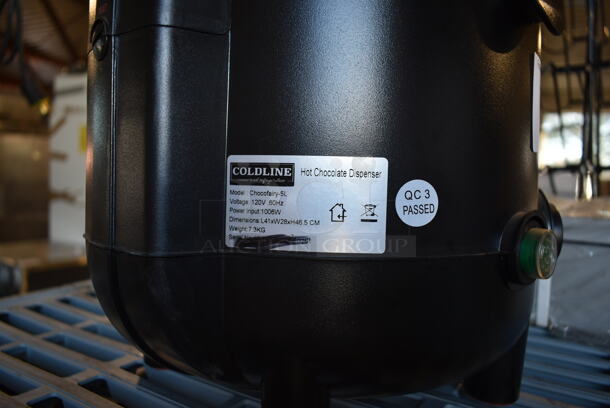 BRAND NEW SCRATCH AND DENT! Coldline Chocofairy-10L Metal Countertop Hot Chocolate Dispenser. No Drip Tray. 120 Volts, 1 Phase. Tested and Working! - Image 4 of 6