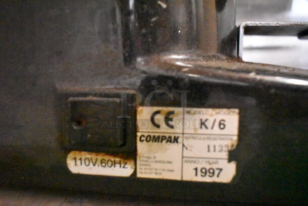 Compak Metal Commercial Countertop Espresso Bean Grinder. Hopper Is Cracked. Tested and Working! - Image 5 of 5