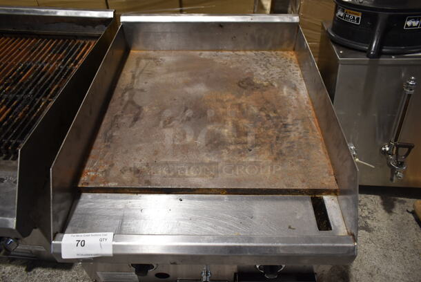 Southbend HDG-24 Stainless Steel Commercial Countertop Natural Gas Powered Flat Top Griddle. - Image 3 of 6