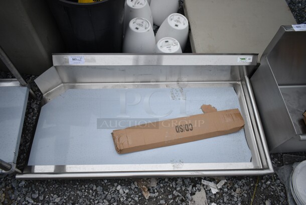BRAND NEW SCRATCH AND DENT! Regency 600CDT60R 16 Gauge 5' Clean Dish Table - Right Drainboard - Image 5 of 6