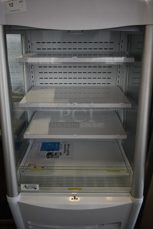 BRAND NEW SCRATCH AND DENT! Avantco 193MAC26HCW Metal Commercial Floor Style Grab N Go Open Merchandiser w/ Metal Shelves. 110-120 Volts, 1 Phase. Tested and Working! - Image 4 of 6