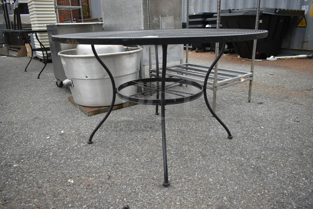 Black Metal Mesh Round Patio Table. - Image 3 of 3