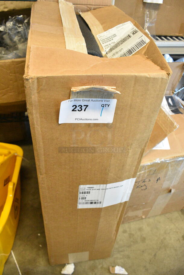 BRAND NEW SCRATCH AND DENT! 795001 Commercial Zone Tahiti Truck Stop Windshield Service - Image 2 of 3
