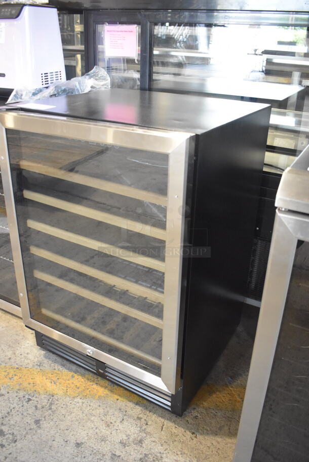 BRAND NEW SCRATCH AND DENT! Avanti WCR506SS Stainless Steel Free Standing Glass Door With Stainless Steel Trim Electric Powered Wine Chiller. 115V Tested and Working! - Image 3 of 5