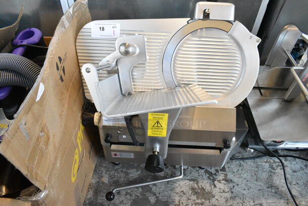 BRAND NEW SCRATCH AND DENT! Estella 348SLA13 Stainless Steel Commercial Countertop 13" Heavy-Duty Automatic Meat Slicer with Manual Use Option. 115 Volts, 1 Phase. Tested and Working! - Image 2 of 12