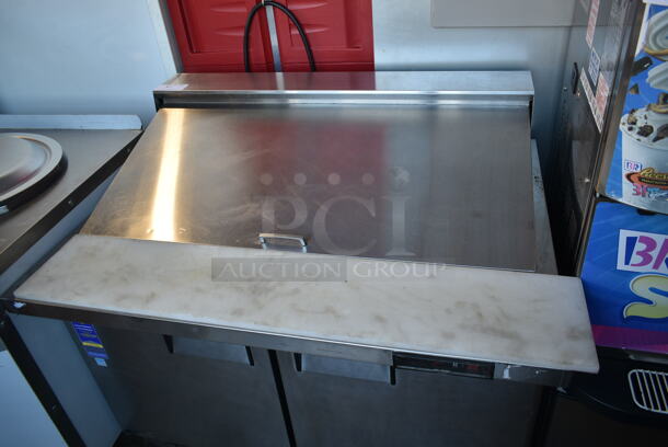 Everest EPBR2 Stainless Steel Commercial Sandwich Salad Prep Table Bain Marie Mega Top w/ Drop In Bins and Cutting Board on Commercial Casters. 115 Volts, 1 Phase. Tested and Powers On But Does Not Get Cold - Image 2 of 8