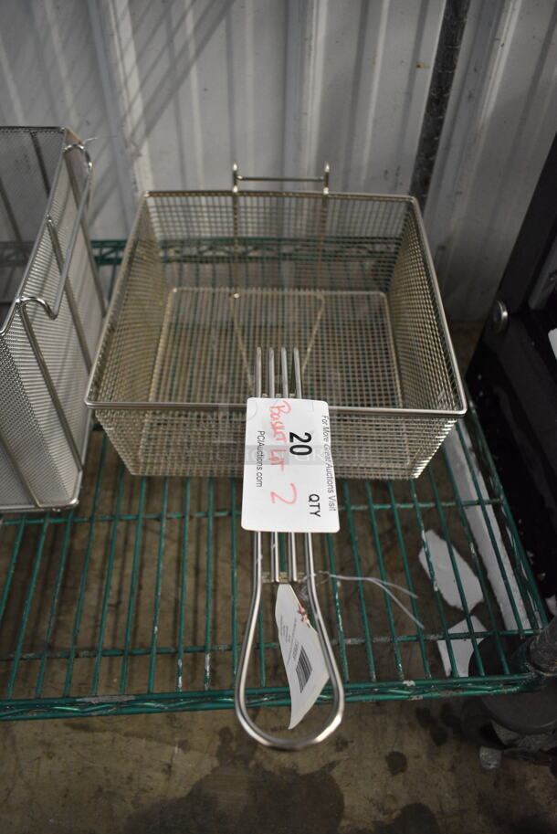2 BRAND NEW SCRATCH AND DENT! Metal Baskets Including 119P980009 Anets P9800-09 13 3/4" x 12 1/4" x 5 1/2" Full Size Fryer Basket with Front Hook and 119P980079 Anets P9800-79 12" x 12" x 9" Stainless Steel Bulk Pasta Basket. 2 Times Your Bid! - Image 3 of 6