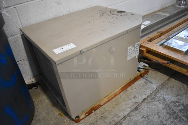 Heatcraft Model MOH008X62C Metal Commercial Compressor. 208-230 Volts, 1 Phase. 28.5x24x17.5 - Image 2 of 5