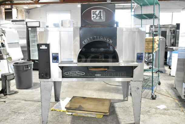 2019 Bakers Pride FC-516 Metal Commercial Natural Gas Powered Il Forno Pizza Oven on Metal Legs. 140,000 BTU.  - Image 2 of 10