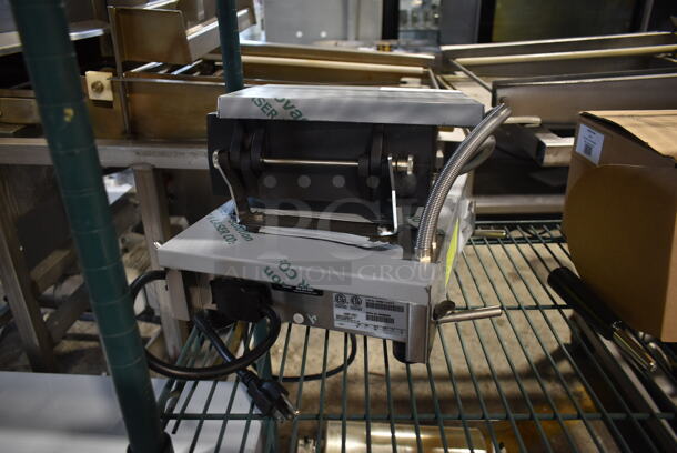 BRAND NEW SCRATCH AND DENT! Krampouz Hatco KWM09.1LG47515 Stainless Steel Commercial Countertop Waffle Maker. 120 Volts, 1 Phase. Tested and Working! - Image 5 of 7