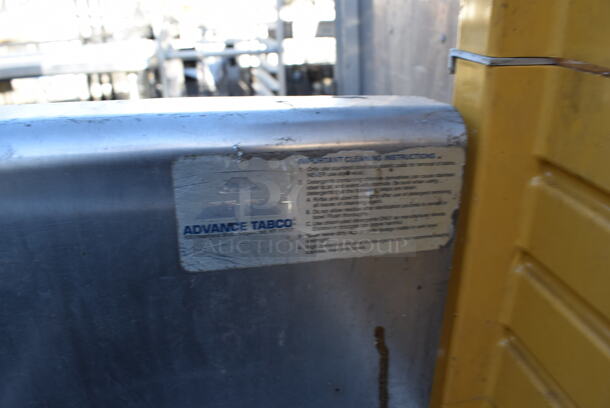 Stainless Steel Commercial 3 Bay Sink. 39x24.5x43. Bays 12x21x12 - Image 4 of 5