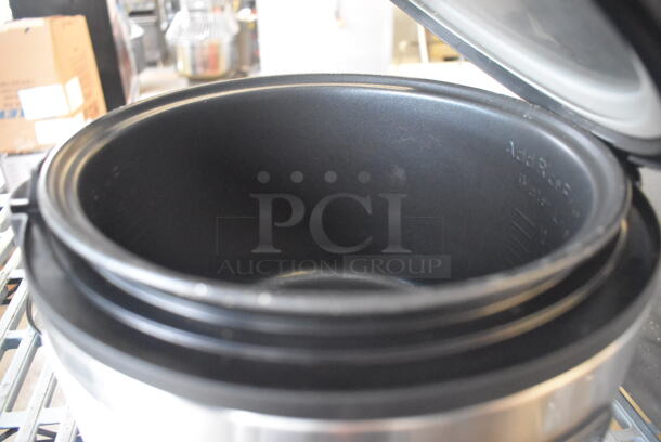 Aroma ARC-150SB Metal Countertop Rice Cooker. 120 Volts, 1 Phase. 12x12x12 - Image 4 of 5