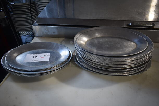 ALL ONE MONEY! Lot of Various Metal Oval Trays. - Image 3 of 3