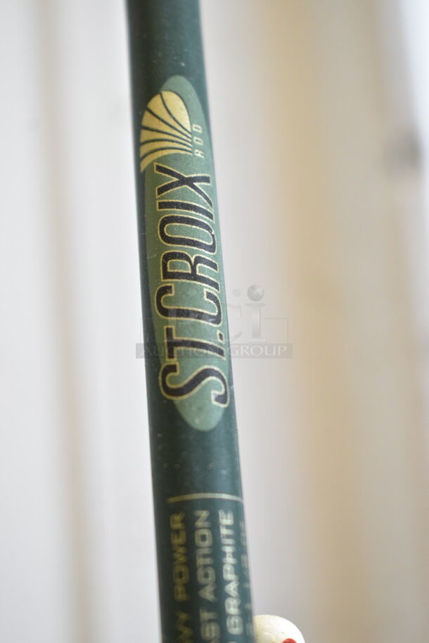St Croix Fast Action Graphite Fishing Rod w/ Penn Sargus 4000 Reel.  - Image 10 of 12
