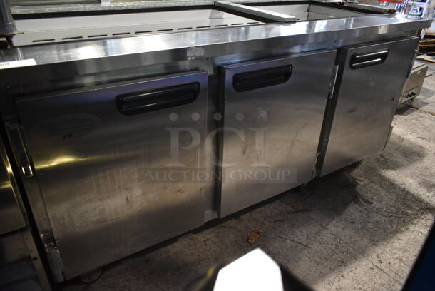 2015 Leader ESLM72S/C Stainless Steel Commercial Prep Table w/ Glass Over Shelf on Commercial Casters. 115 Volts, 1 Phase. Tested and Working! - Image 5 of 8