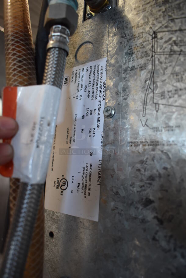 Manitowoc QD0452A Stainless Steel Commercial Ice Machine Head on Manitowoc QPA310 Stainless Steel Commercial Ice Bin Hotel Dispenser. 115 Volts, 1 Phase. 30x29x82 - Image 6 of 7