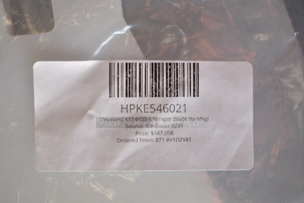 3 BRAND NEW SCRATCH AND DENT! Items; HPMSW0075000 Cleveland MSW00-7500001 Bld;Scrapper Do Not Substitute, HPKE546021 Cleveland KE54602-1 Scraper Blade Ha-Mkgl, HPDS2 Cleveland DS-2 Td2 Strainer; 3/16 Holes. 3 Times Your Bid! - Image 4 of 5