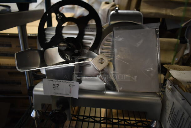 BRAND NEW SCRATCH AND DENT! Avantco SL309 9" Manual Gravity Feed Meat Slicer w/ blade Sharpener. 115 Volts, 1 Phase. Tested and Working! - Image 2 of 5